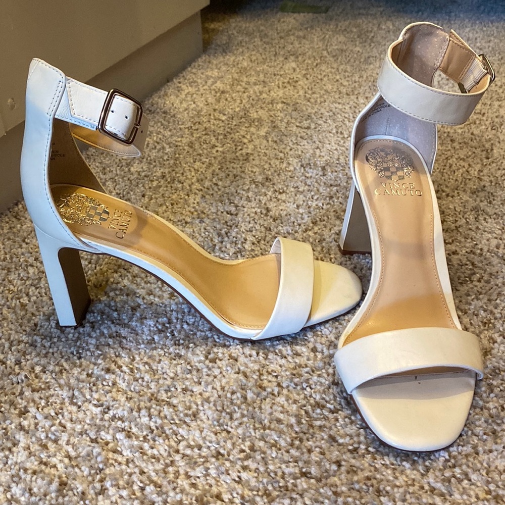 White Vince Camuto leather heels